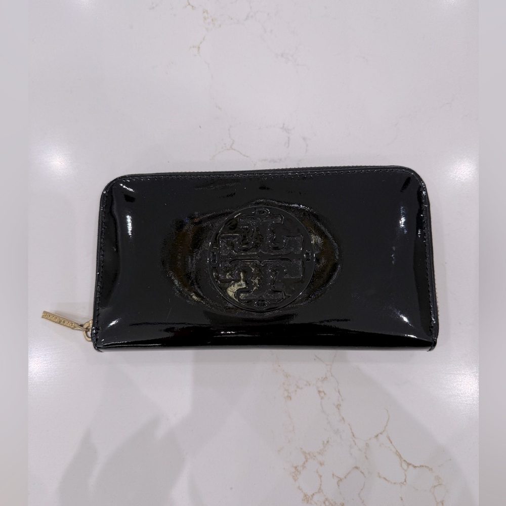 Tory Burch Black Patent Wallet